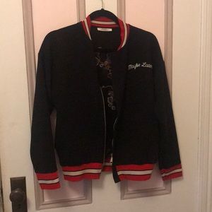 Bomber jacket from Zara. Lightweight and sporty!